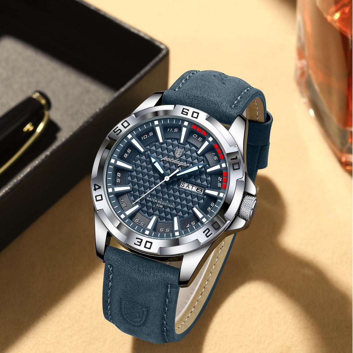 Poedagar Men's Bold Leather Sports Watch
